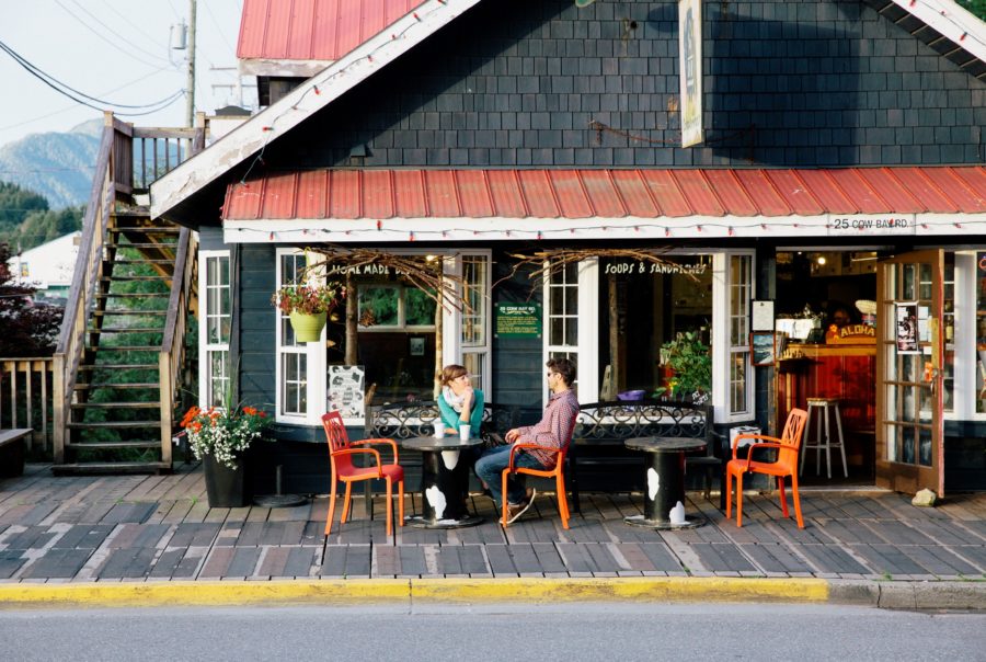 Cowbay Cafe on Stewart Cassiar Hwy in Prince Rupert | Foto: Destination BC, Grant Harder