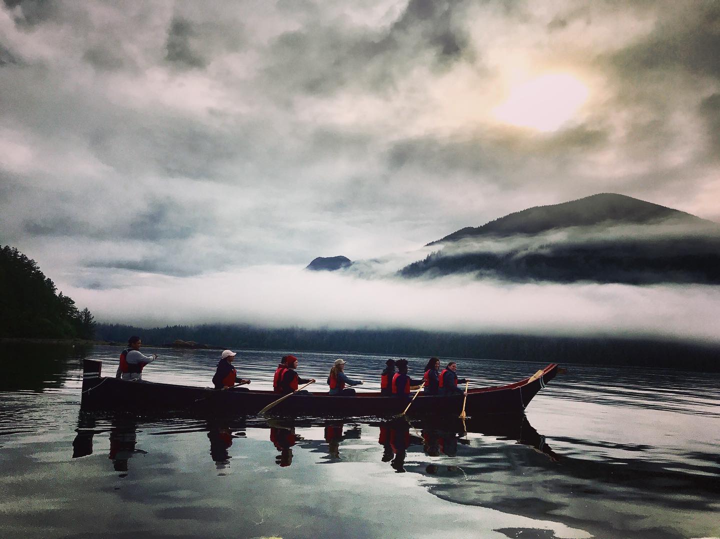 T’ashii Paddle School – Kanutouren der First Nations auf Vancouver Island